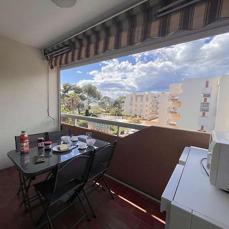 Studio Cabine A St-Raphael Avec Terrasse Et Parking, A 100M De La Plage - Fr-1-226A-23 Saint-Raphaël Eksteriør billede